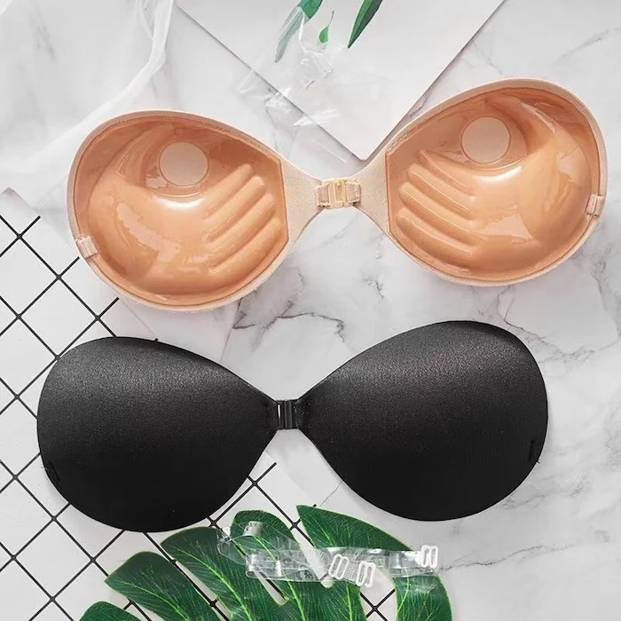 Áo nâng ngực dạng dán