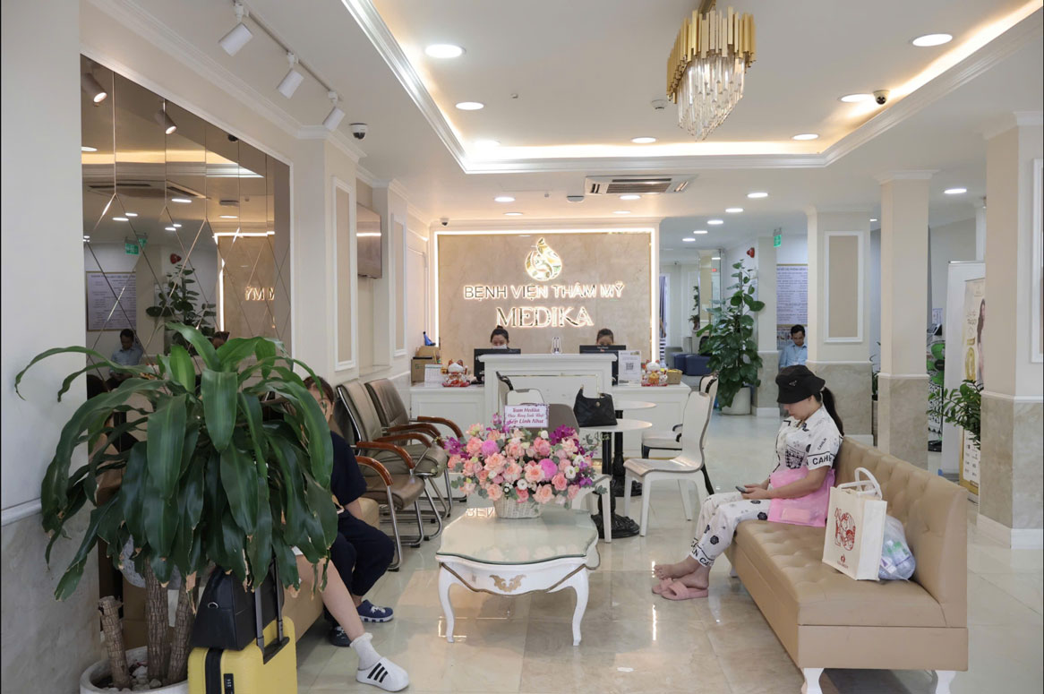 Cơ sở vật chất phòng khám Dr. Chỉnh